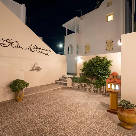 Lejlighedshotel Toula 3*