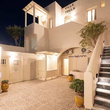 Toula Aparthotel 3*