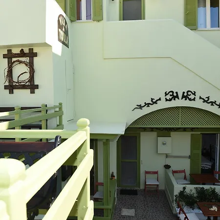 Aparthotel Toula 2*