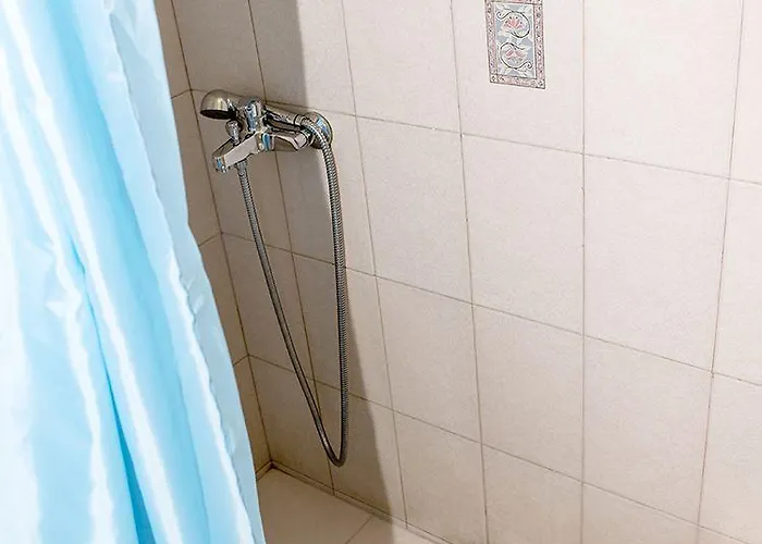 Toula Apartahotel Fira (Santorini)