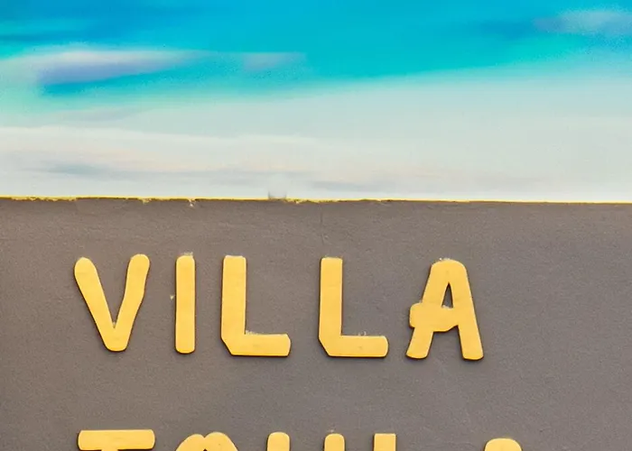 Apartahotel Toula 3*