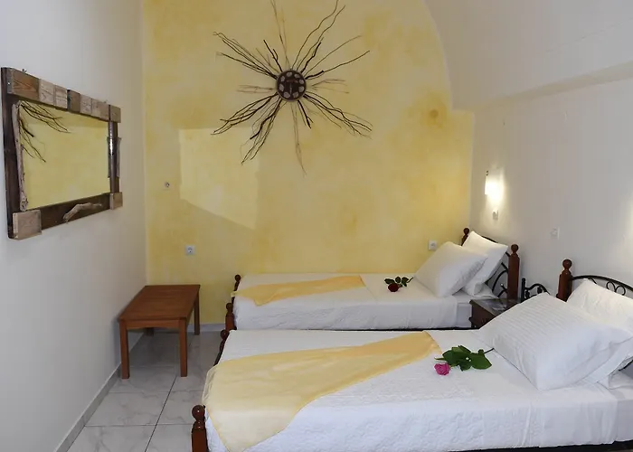 Apartahotel Toula Fira (Santorini)