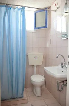 Toula Apartmanhotel 3*